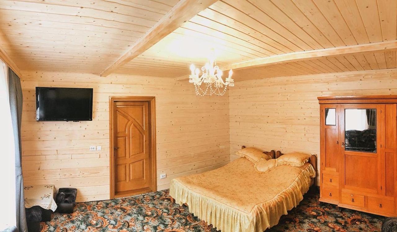 Вершина Карпат Hotell Krasnik Eksteriør bilde