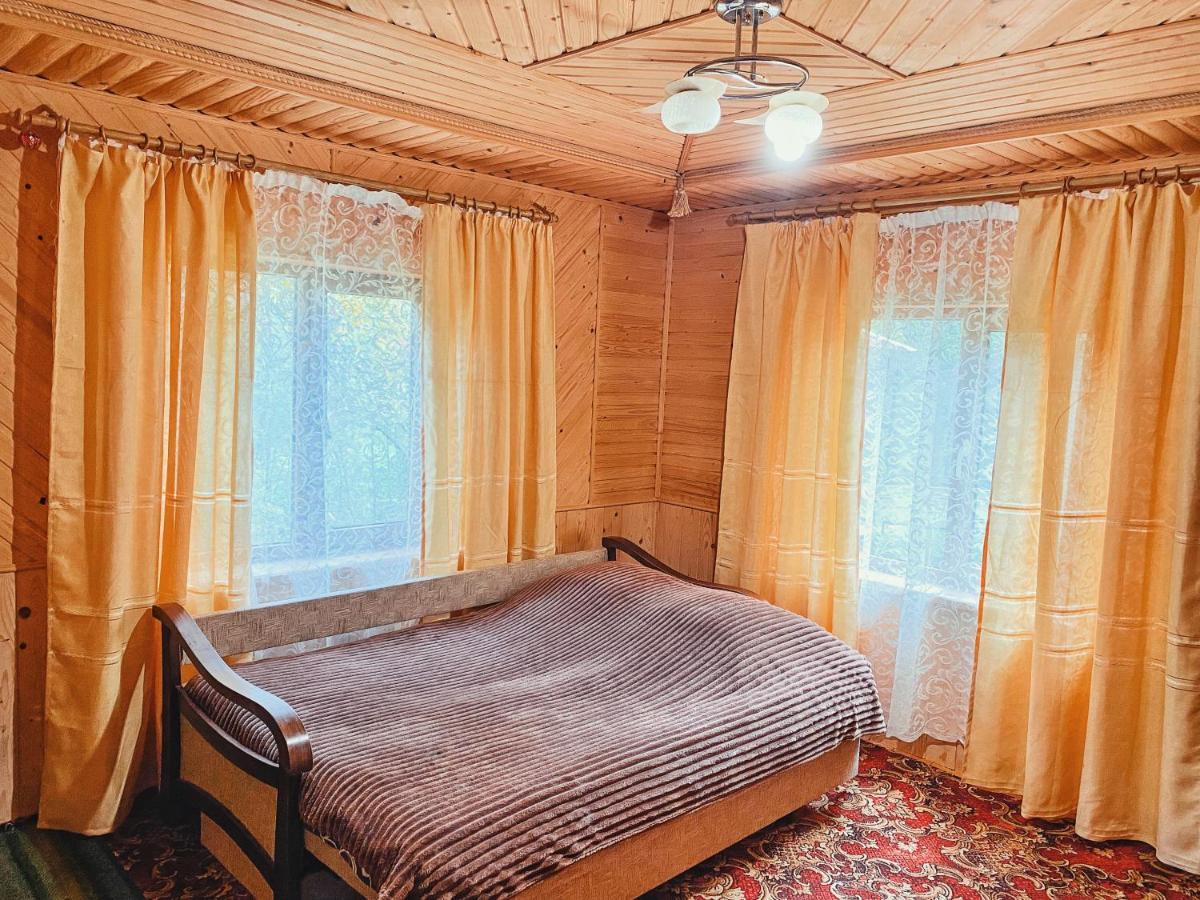 Вершина Карпат Hotell Krasnik Eksteriør bilde