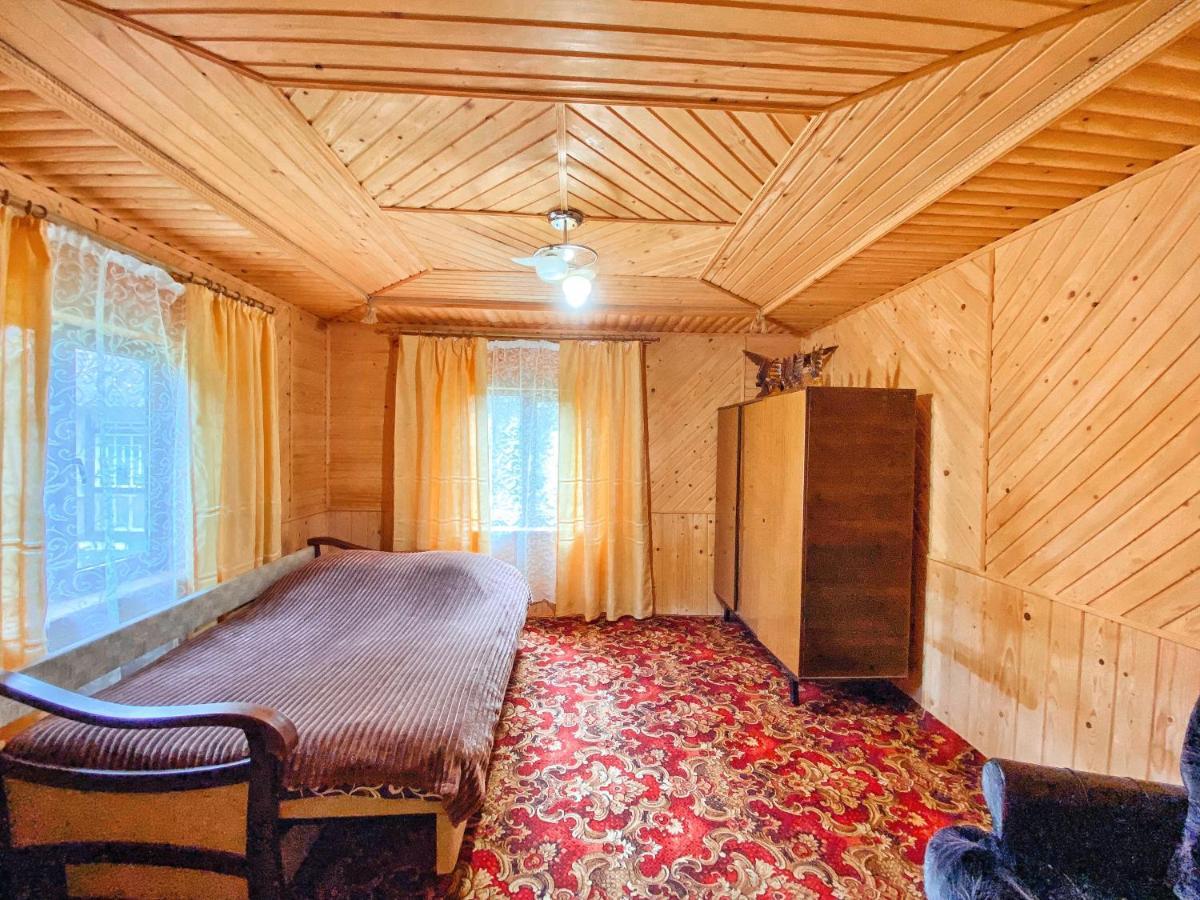 Вершина Карпат Hotell Krasnik Eksteriør bilde